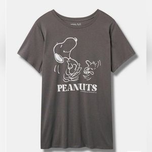 🆕️ Torrid Peanuts Cotton Fit Crew Tee